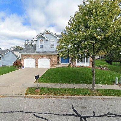 55 White Fence Trl, Streamwood, IL 60107