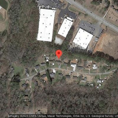 970 Avondale Dr, Seneca, SC 29672