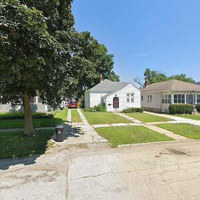 1212 21 St Ave, Rockford, IL 61104