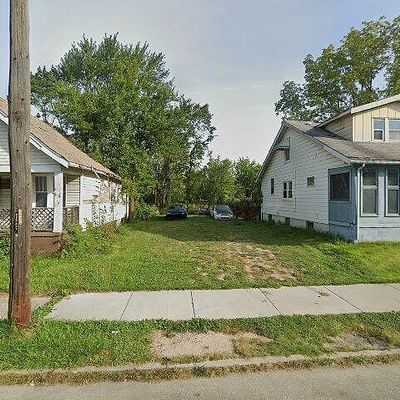 123 E Margaret St, Highland Park, MI 48203