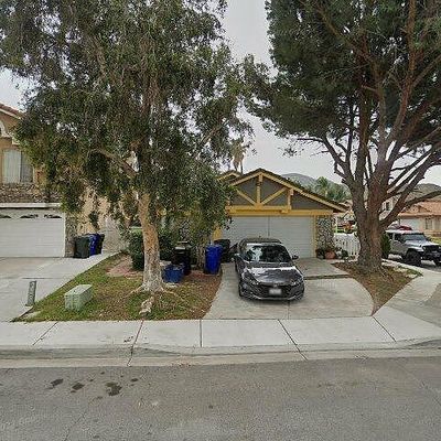 15435 Somerset Ct, Fontana, CA 92337