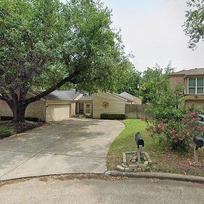 2026 Fernspray Ln, Houston, TX 77084