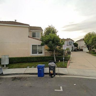 2180 Village Way, Signal Hill, CA 90755