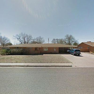 1702 E Buckley St, Brownfield, TX 79316