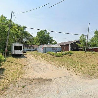 3074 S Main St, St Anne, IL 60964