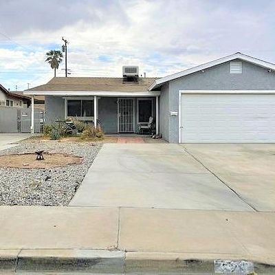 320 Palm Ave, Barstow, CA 92311