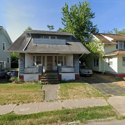 10722 Greenlawn Ave, Cleveland, OH 44108