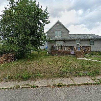 104 S Van Buren Ave, Eveleth, MN 55734