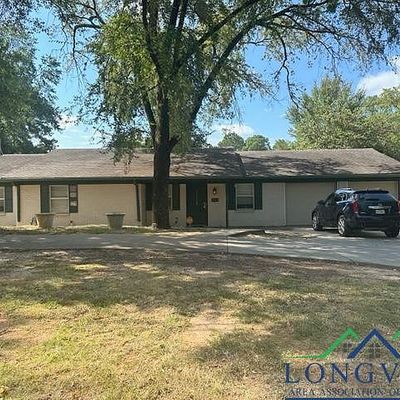 202 Delwood Dr, Longview, TX 75605