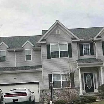 27 Jewel Dr, Mount Joy, PA 17552