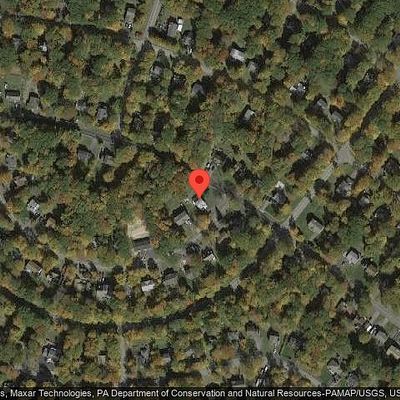 2104 Warwick Cir, Tobyhanna, PA 18466