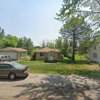 36 Linden St, Duluth, MN 55811