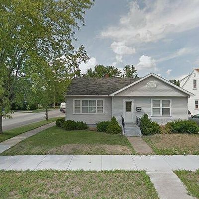 621 W Jackson St, Tomah, WI 54660