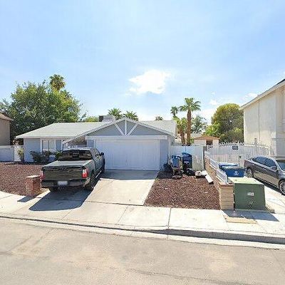 6347 Mockingbird Ln, Las Vegas, NV 89103