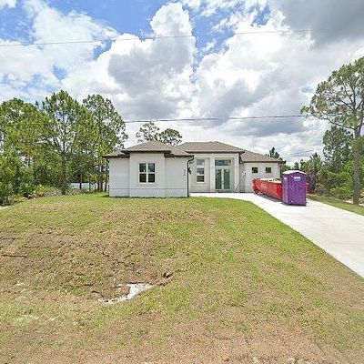 806 Clayton Ave, Lehigh Acres, FL 33972