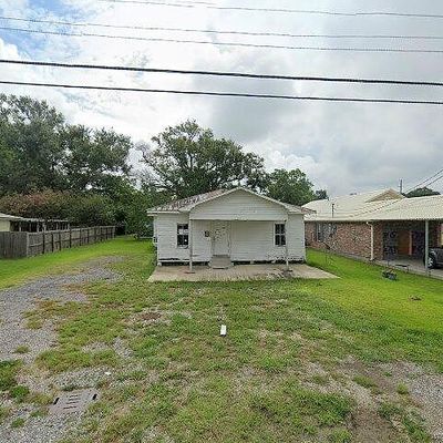 813 S Arenas St, Rayne, LA 70578