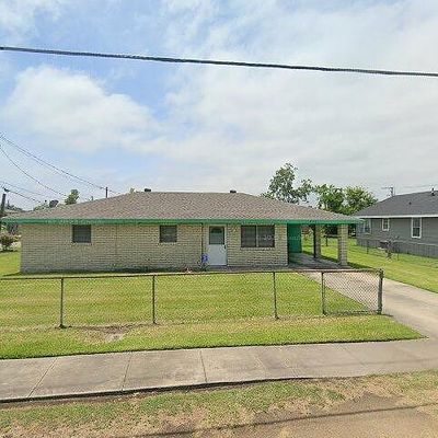 117 N 1 St Ave, Lake Charles, LA 70601