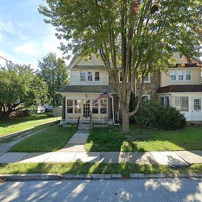 121 Summit Ave, Upper Darby, PA 19082