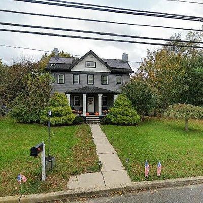 123 Sweetmans Ln, Manalapan, NJ 07726