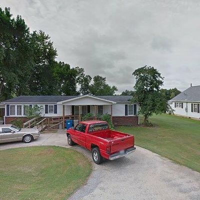 107 Taylor Ave, Carterville, IL 62918
