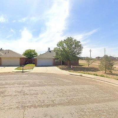 1516 Windsor Ave, Wolfforth, TX 79382