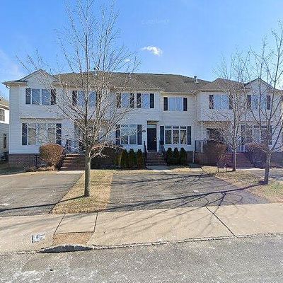 17 Grassmere St, Lakewood, NJ 08701