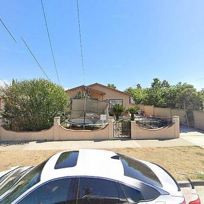 1726 W 9 Th St, Santa Ana, CA 92703