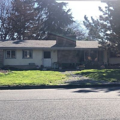 1411 Se Cherry Ln, Grants Pass, OR 97526