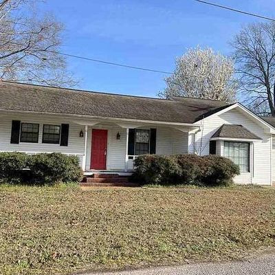 144 Monroe St, Nettleton, MS 38858