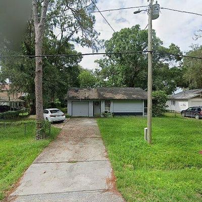 209 Maki Rd, Plant City, FL 33563