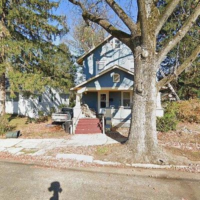 27 Henry St, Freehold, NJ 07728