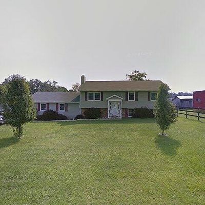 28 Old Draft Rd, Stuarts Draft, VA 24477