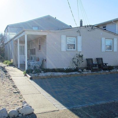 226 6 Th St S, Brigantine, NJ 08203