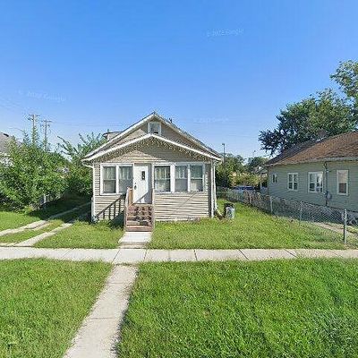 2437 Elm St, Rockford, IL 61102