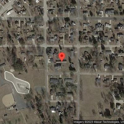 307 W High St, Weyauwega, WI 54983