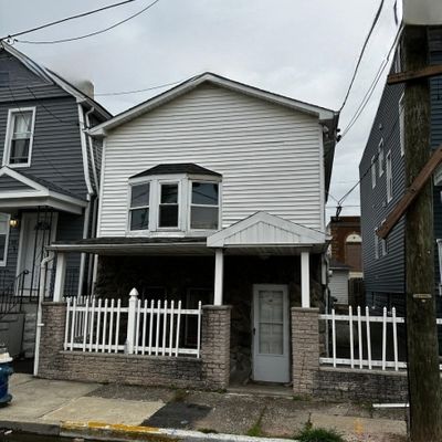 46 Arverne Ter, Irvington, NJ 07111