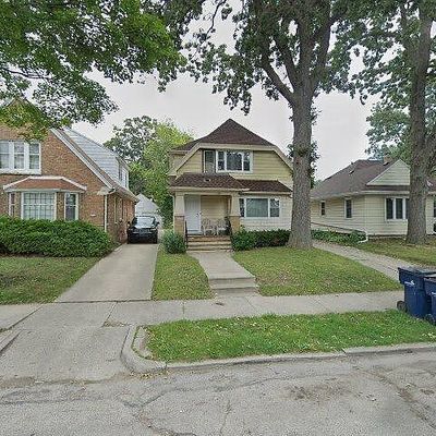 4618 W Leon Ter, Milwaukee, WI 53216