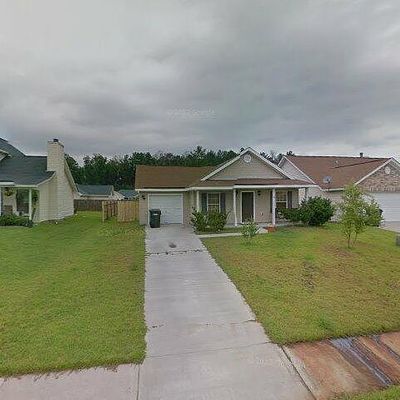 5 Binnacle Ln, Port Wentworth, GA 31407