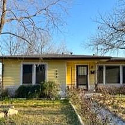 393 Perryman St, New Braunfels, TX 78130