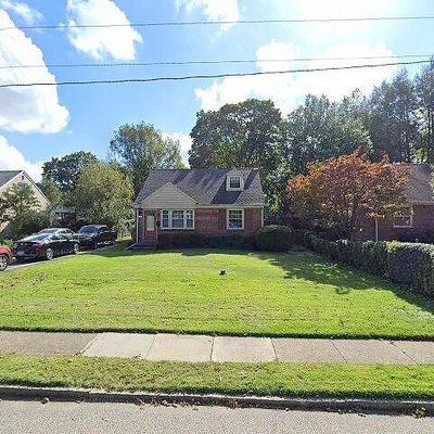 422 Kent Rd, Springfield, PA 19064