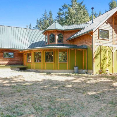 5952 Peaks View Rd Ne, Scotts Mills, OR 97375