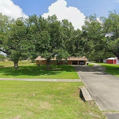 608 W Miller Ave, Iowa, LA 70647