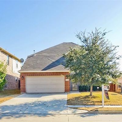6104 Bowfin Dr, Fort Worth, TX 76179
