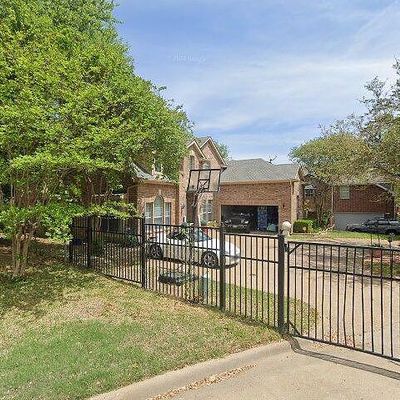 620 Golf View Ln, Grand Prairie, TX 75052