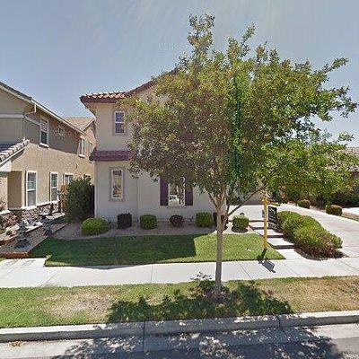 621 Stetson Dr, Oakdale, CA 95361