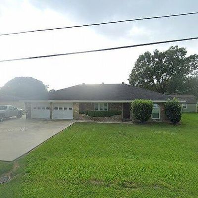 5459 Lincoln Ave, Groves, TX 77619