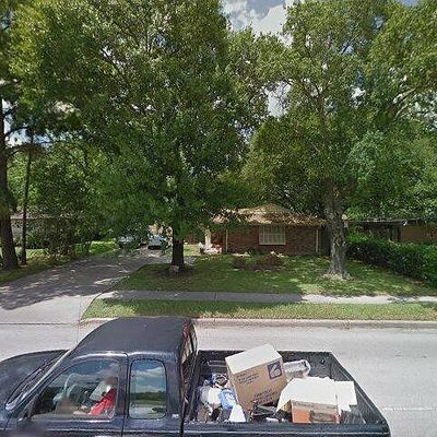 7618 Richmond Ave, Houston, TX 77063