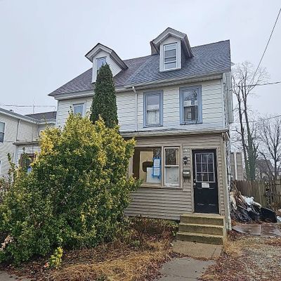 82 E 3 Rd St, Moorestown, NJ 08057