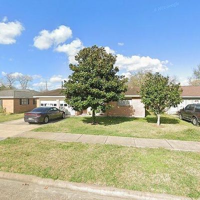 827 Sulphur St, Houston, TX 77034