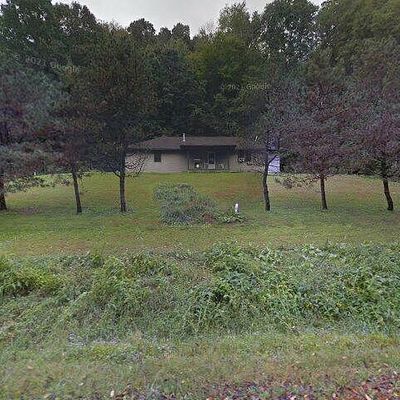 6716 Tracy Rd Se, Uhrichsville, OH 44683